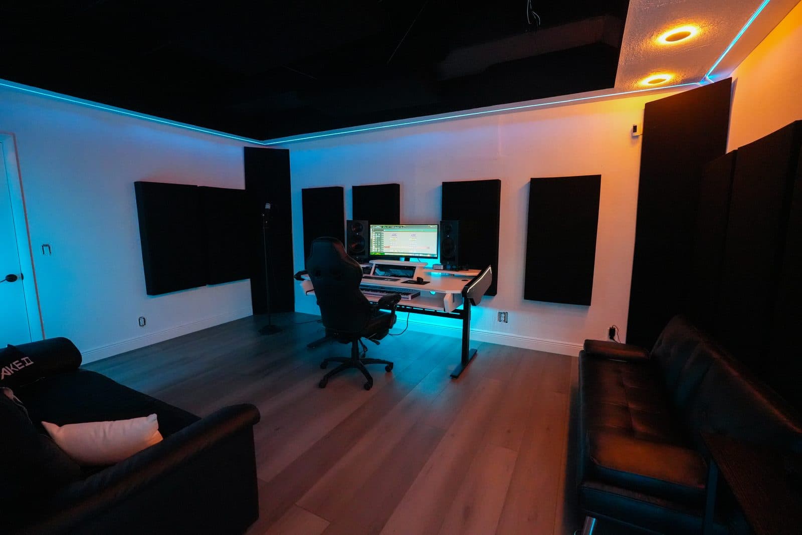 TakeTwo Media recording studio in Aventura with pro gear